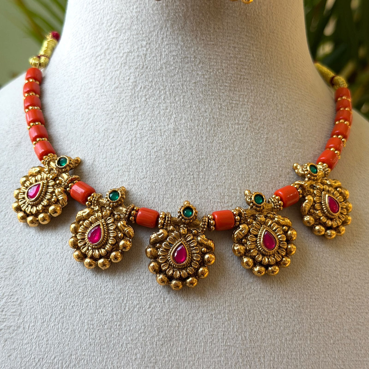 Antique Necklace Set AN459