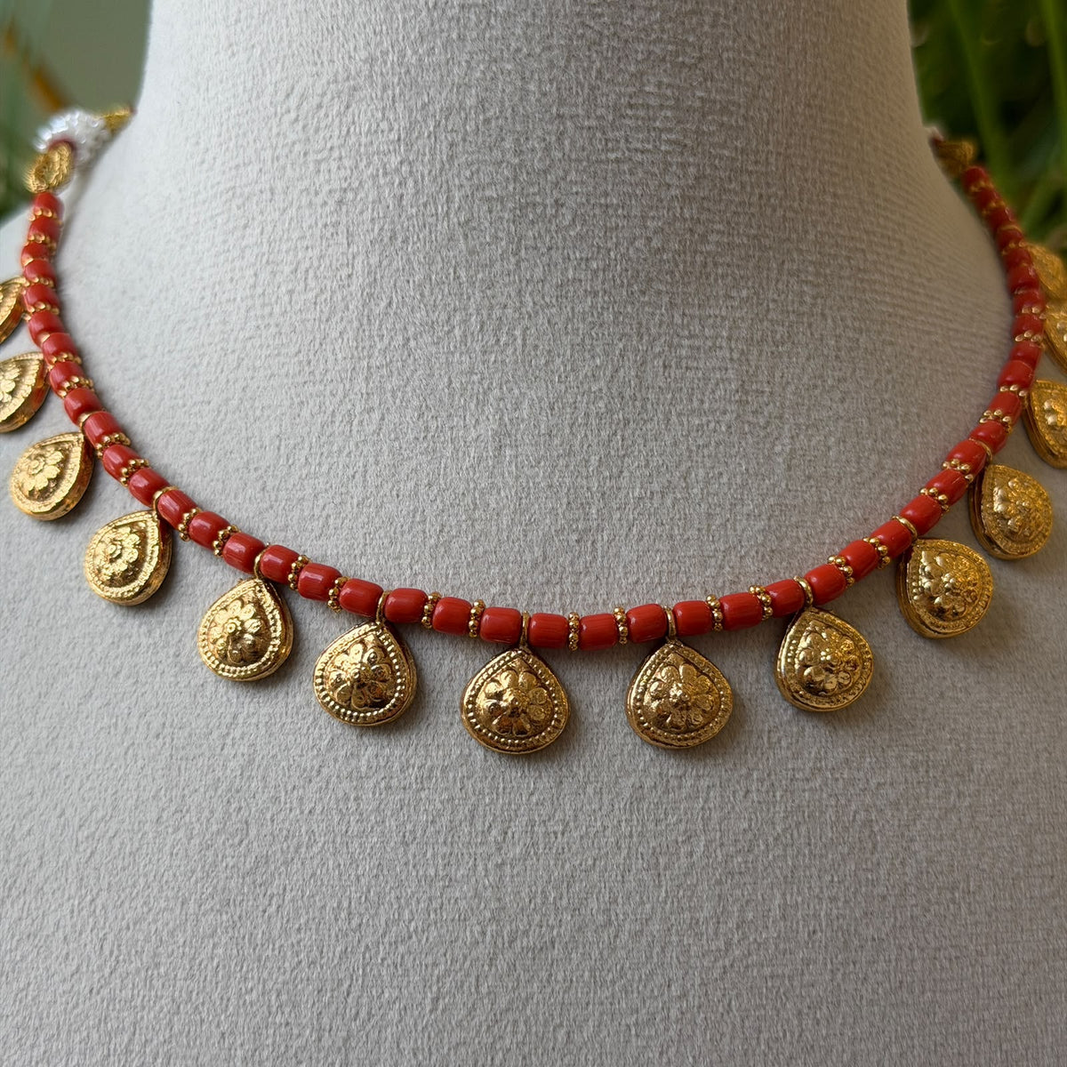 Antique Necklace Set AN375