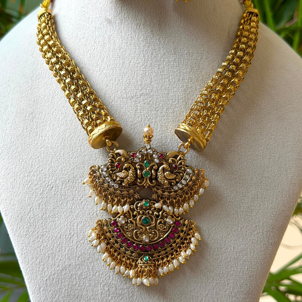 Antique Necklace Set AN372