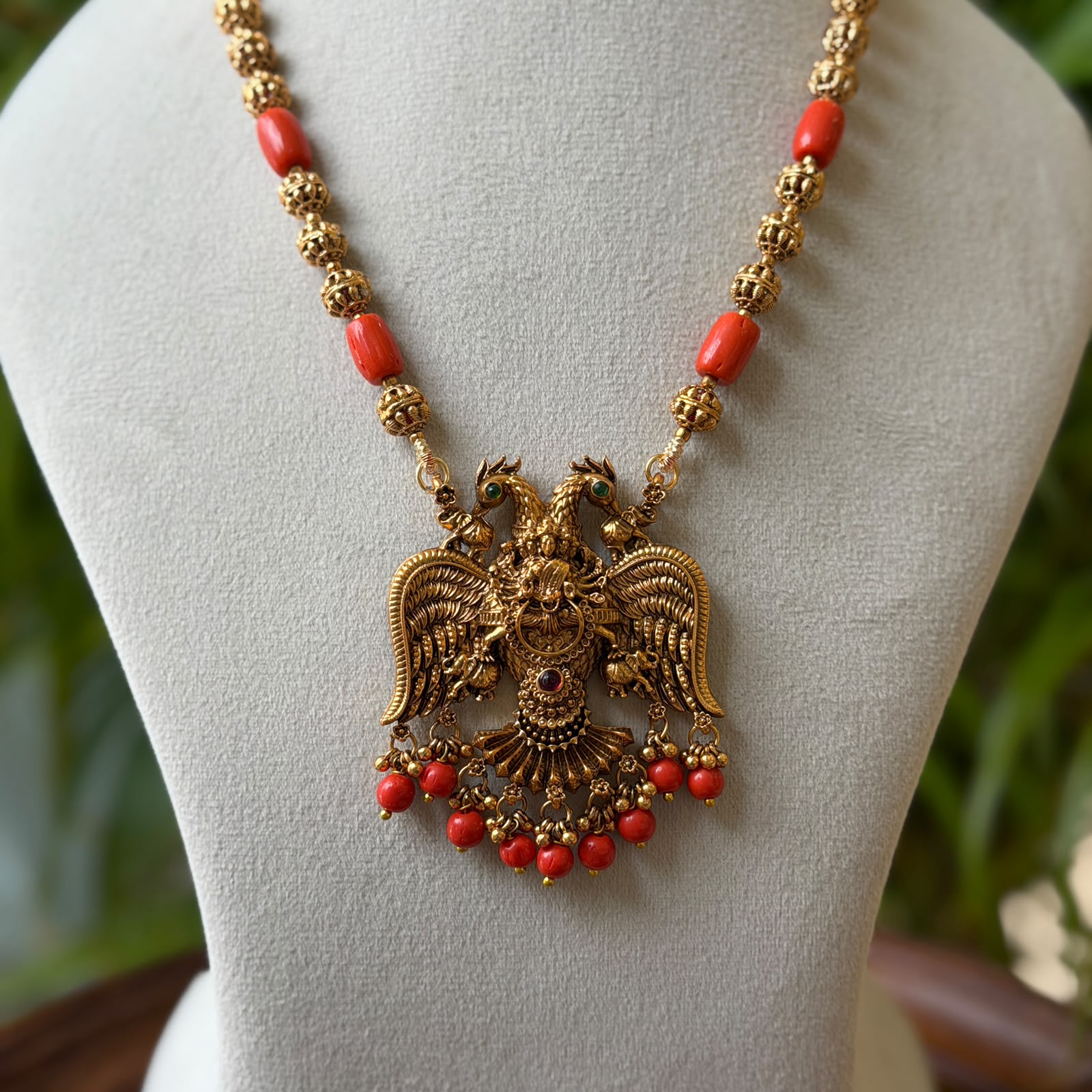 Antique Necklace Set AN337