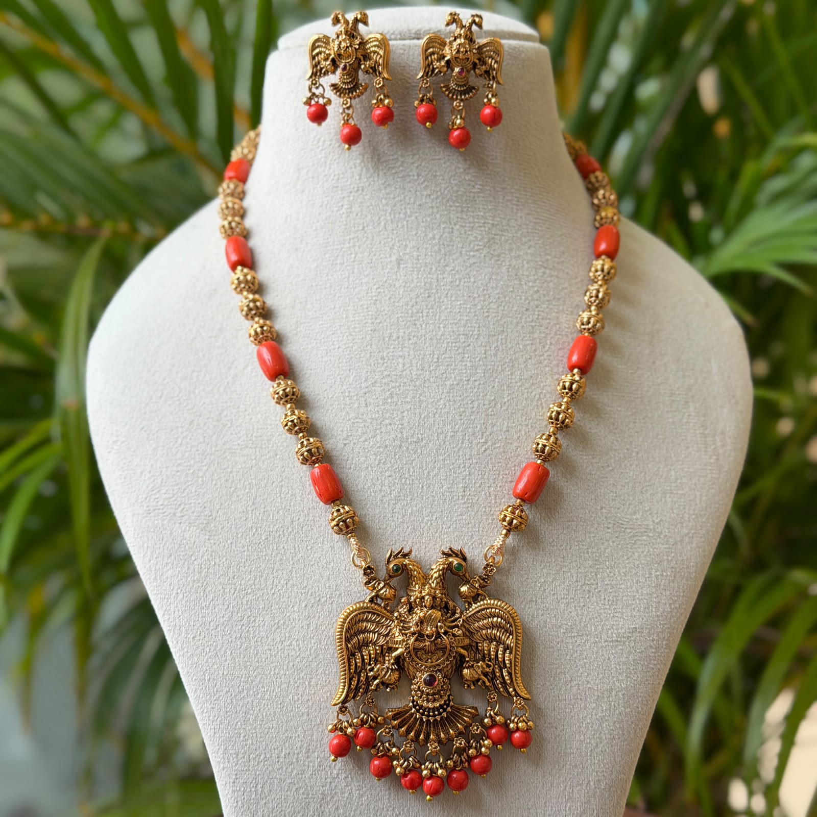 Antique Necklace Set AN337