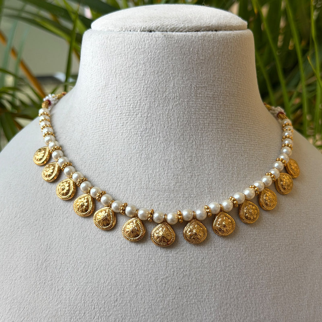 Antique Necklace Set AN374
