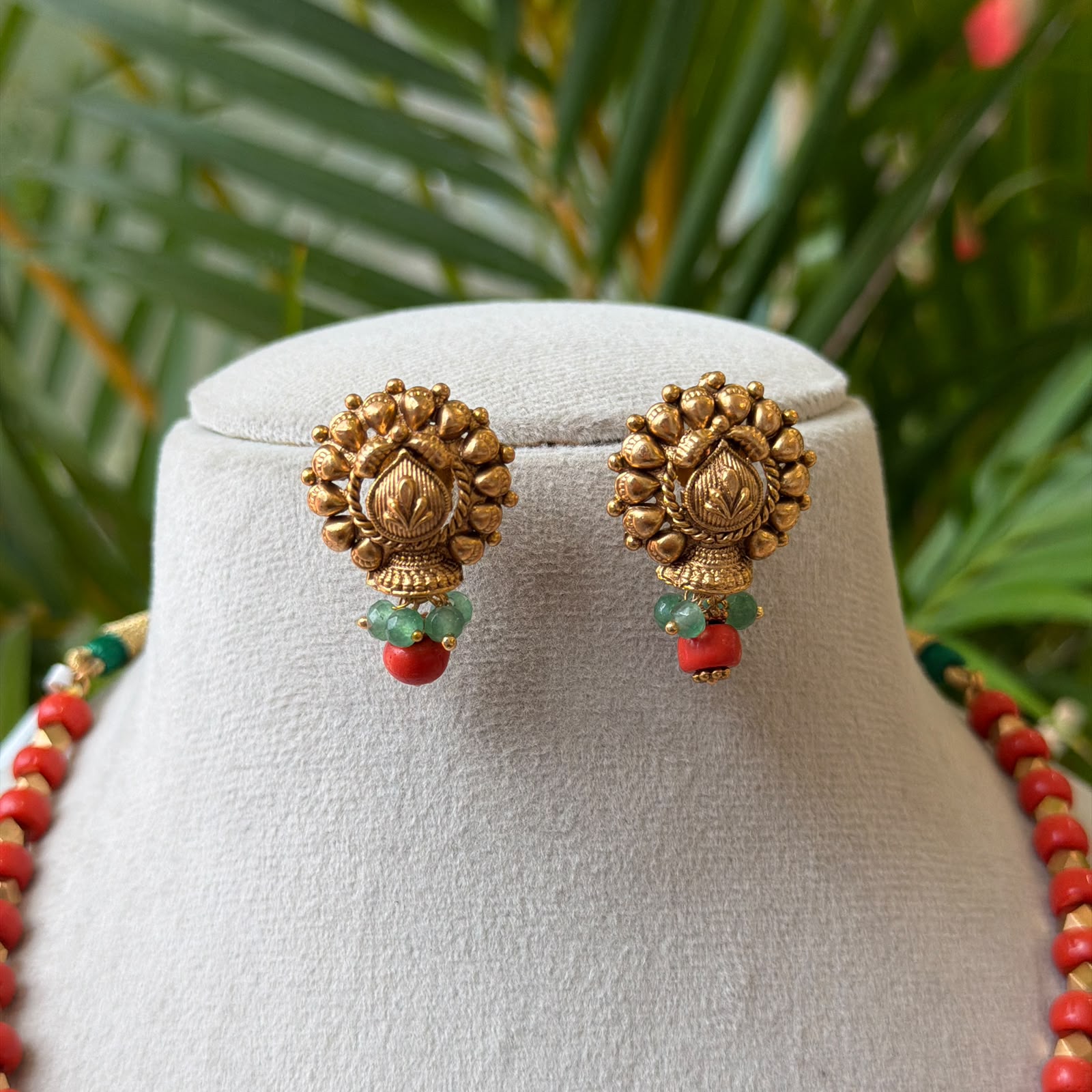 Antique Necklace Set AN327