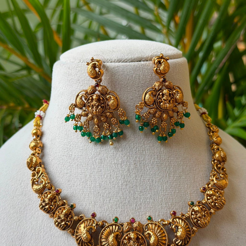 Antique Necklace Set AN335