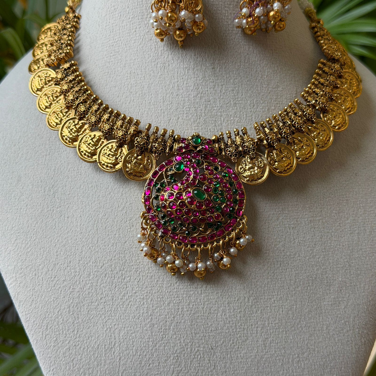 Antique Necklace Set AN365