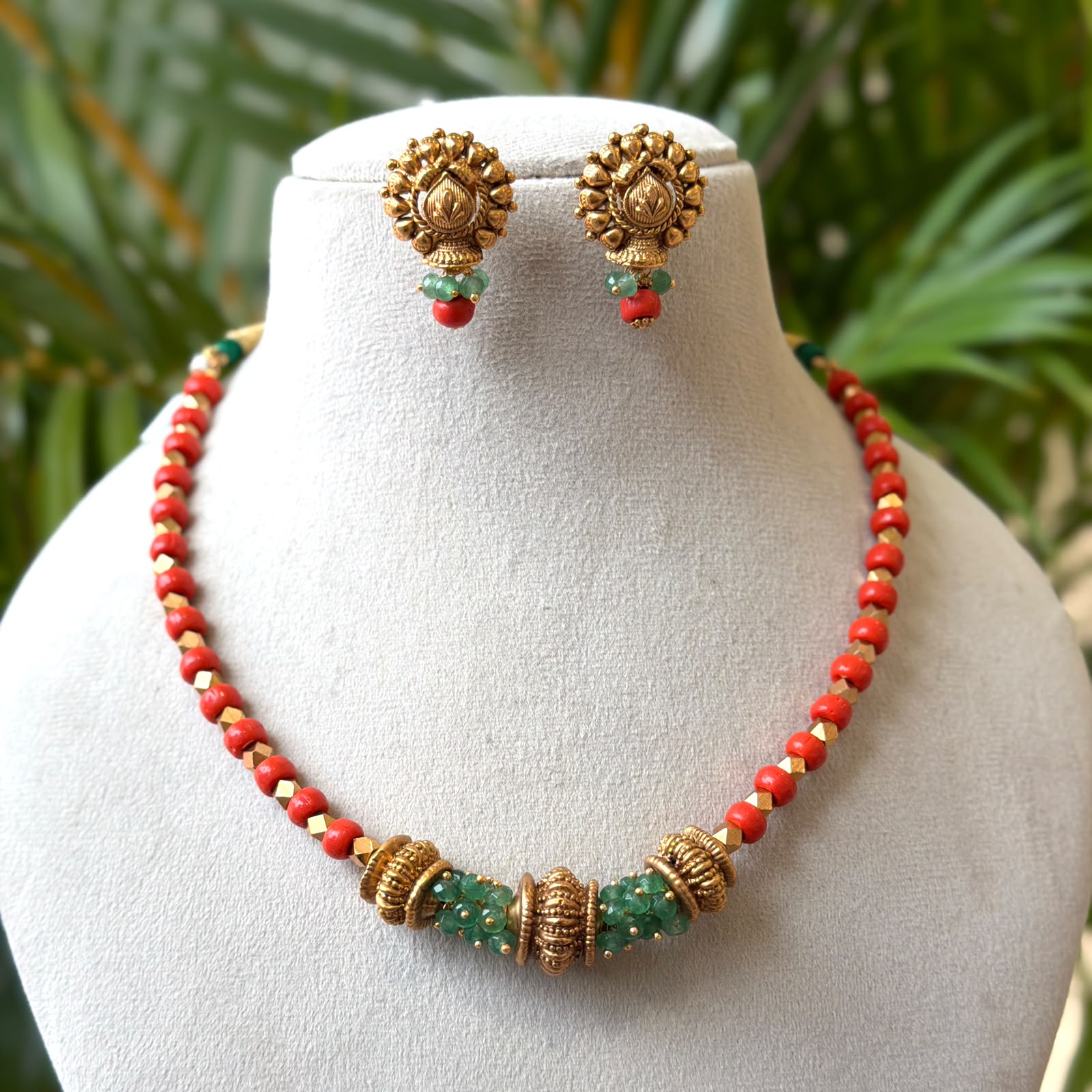 Antique Necklace Set AN327