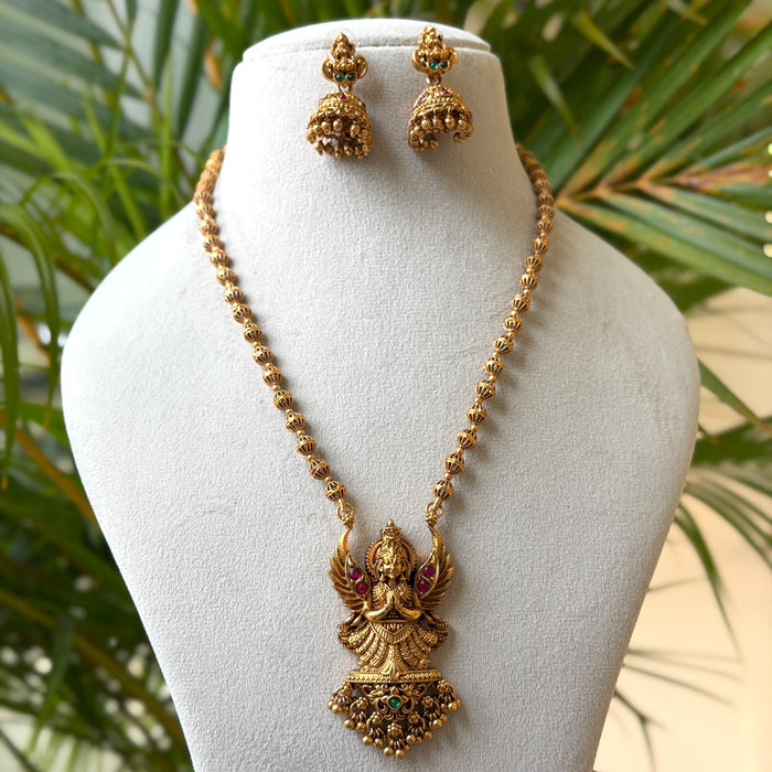 Antique Necklace Set AN379