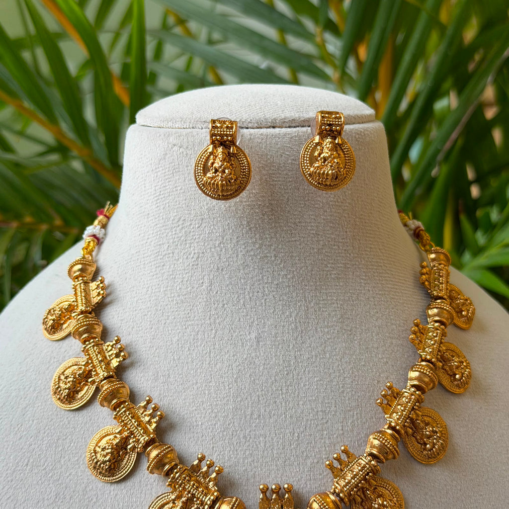 Antique Necklace Set AN334