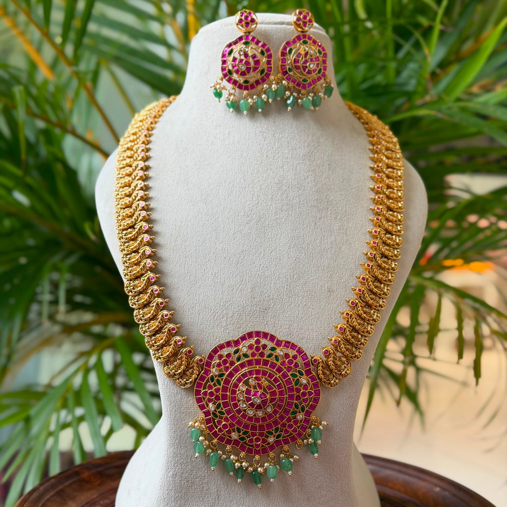 Antique Gold Grand Manga Haram Set with Big Circular Ruby Kemp Pendant – South Indian Bridal Long Mango Necklace with Earrings AH73