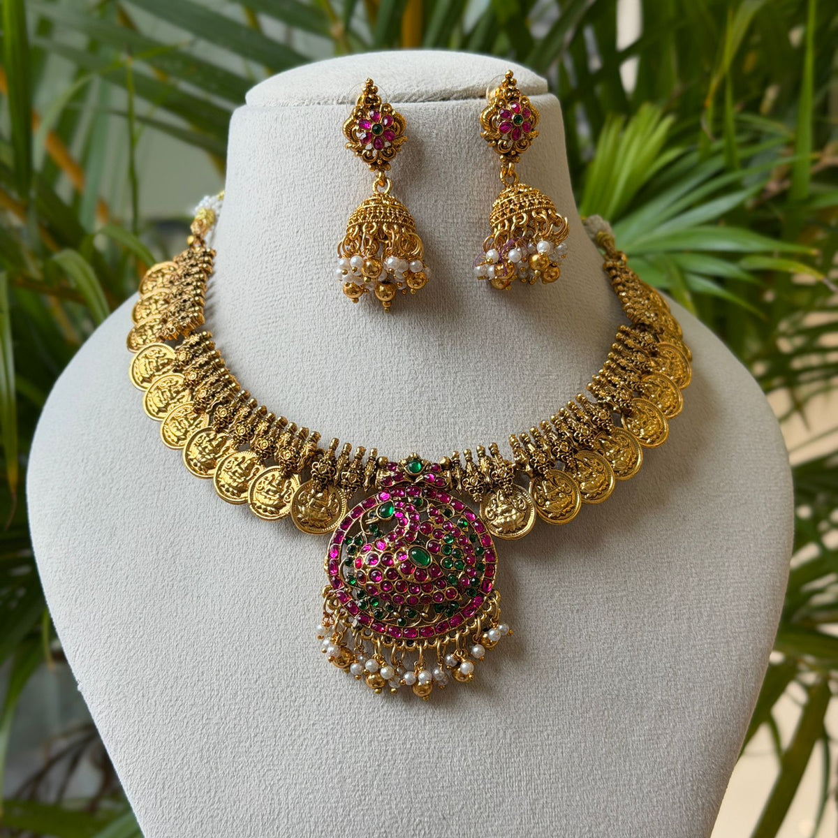 Antique Necklace Set AN365