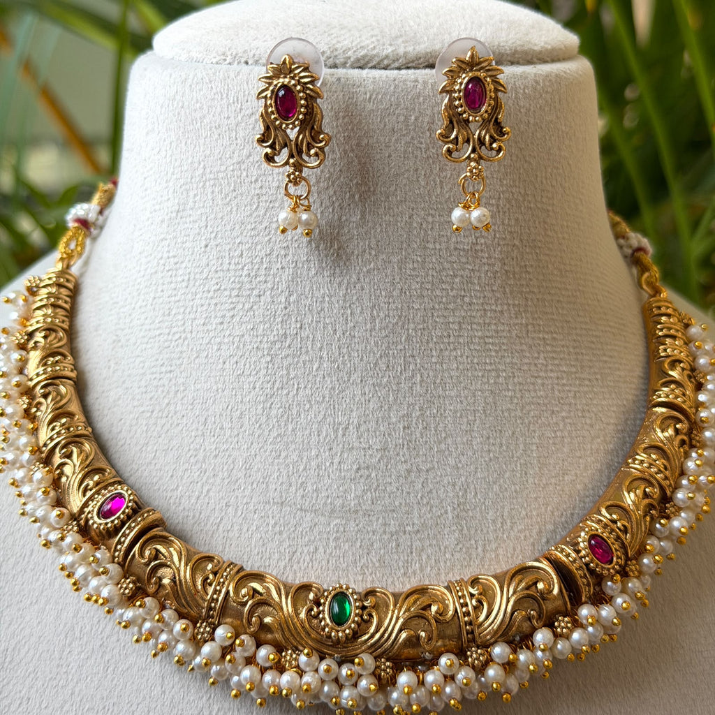 Antique Necklace Set AN376