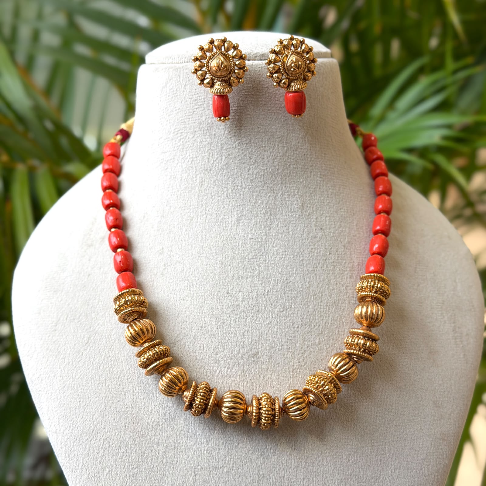 Antique Necklace Set AN326