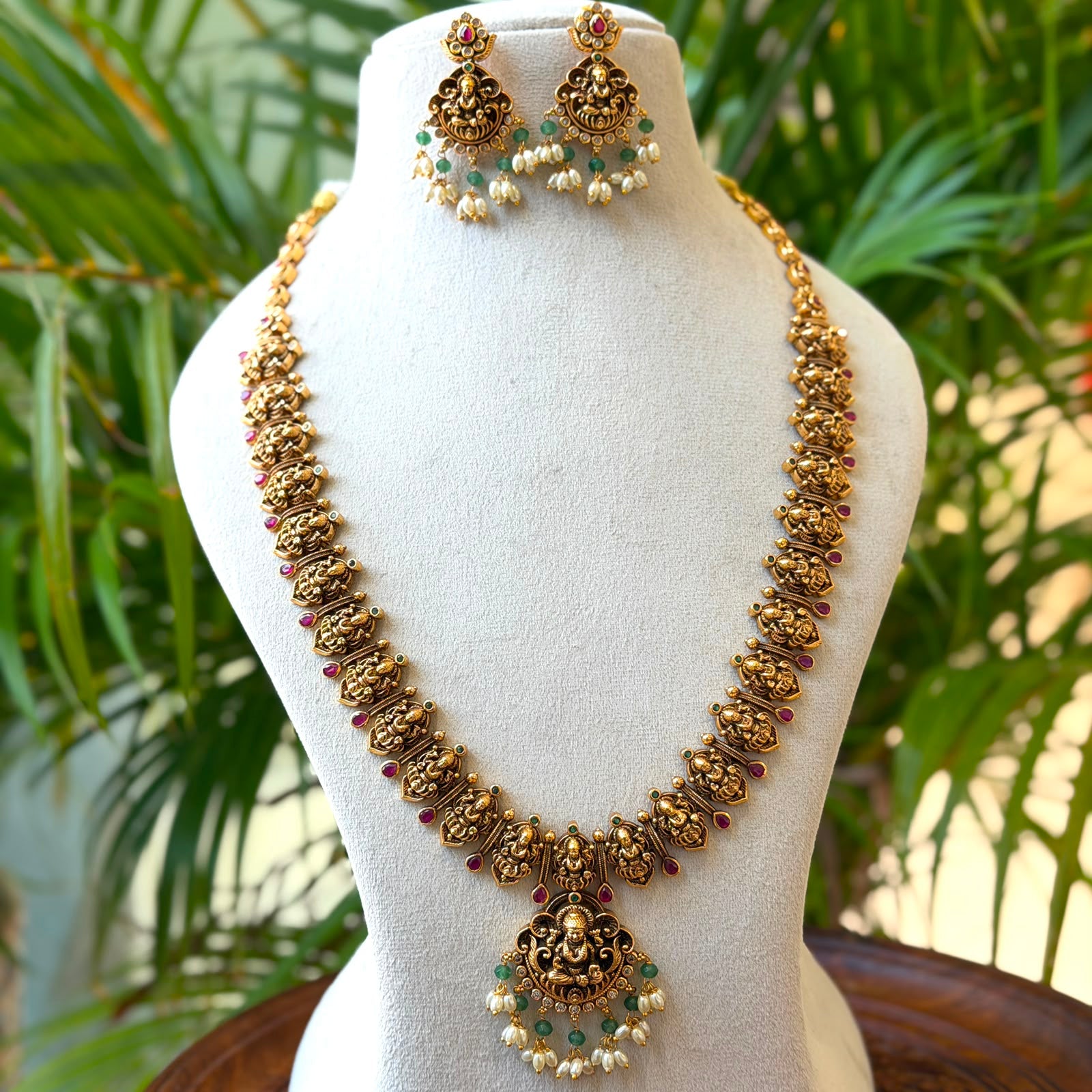 Antique Haram Set with Earrings AH86