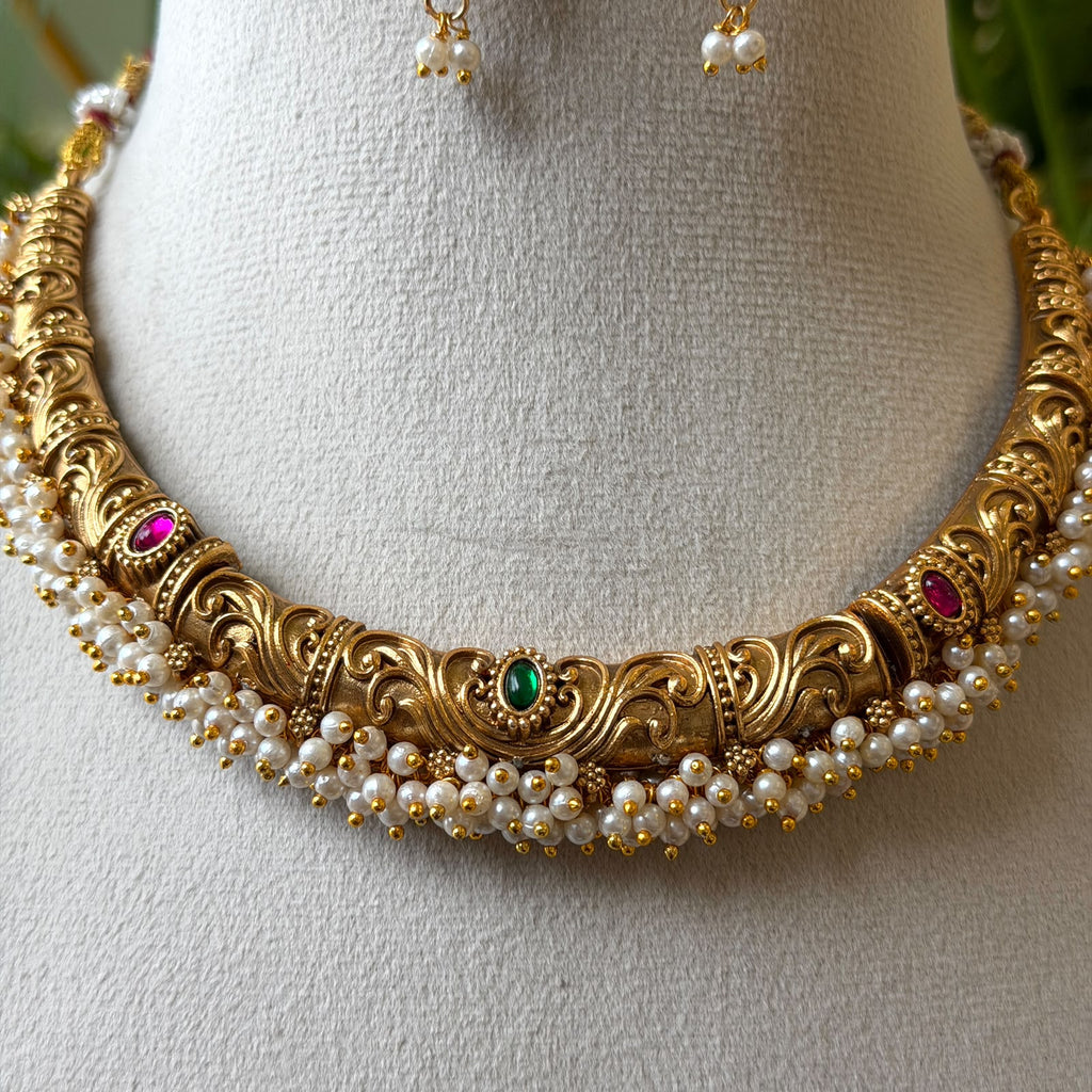 Antique Necklace Set AN376