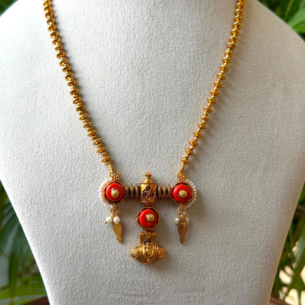 Antique Necklace Set AN332