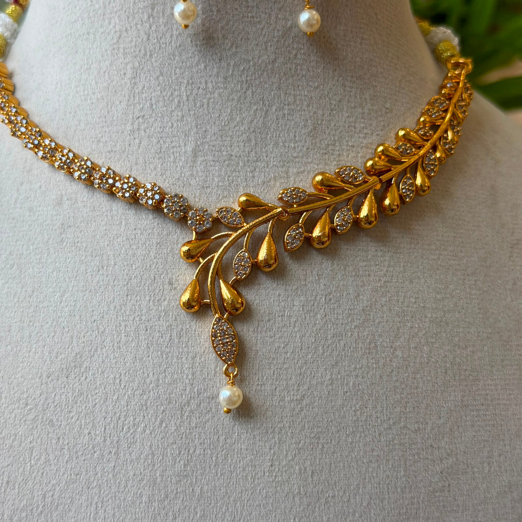 Antique Necklace Set AN329