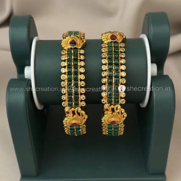 Antique Bangle AB41 - Image 2