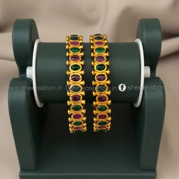 Antique Bangle AB45