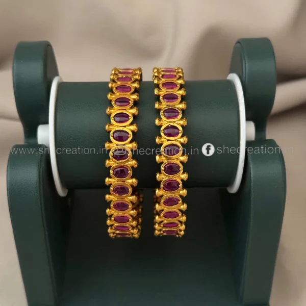 Antique Bangle AB45 - Image 2
