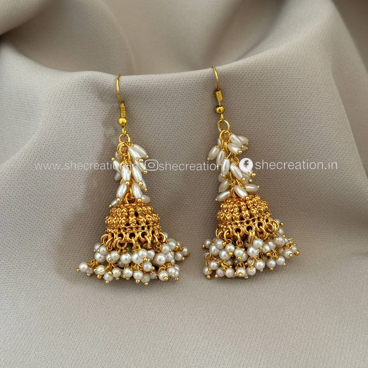 Antique Earrings AE26
