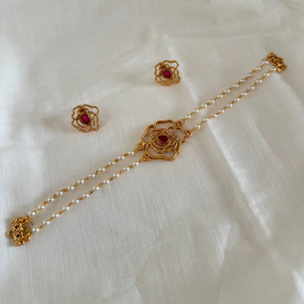 Antique Necklace AN68
