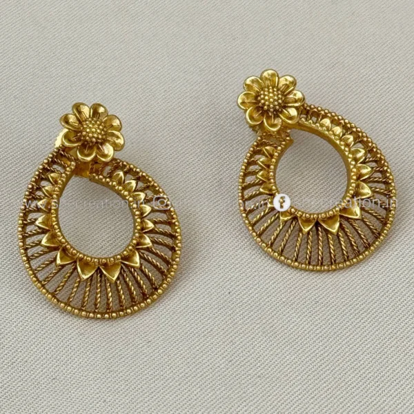 Antique Earrings AE29 - Image 2