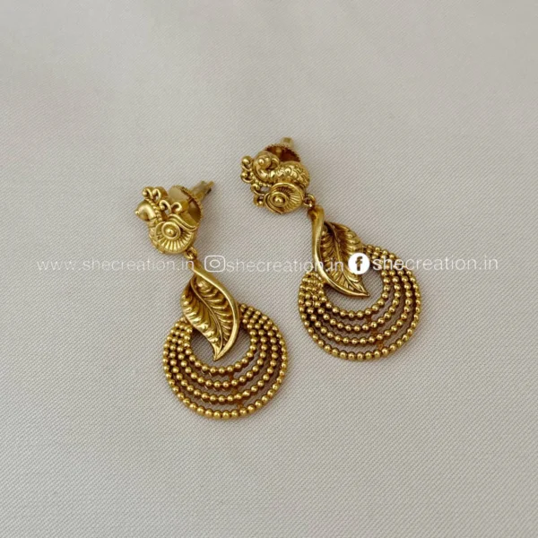 Antique Earrings AE30