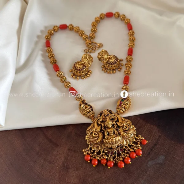 Antique Necklace AN164