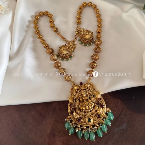 Antique Necklace AN165