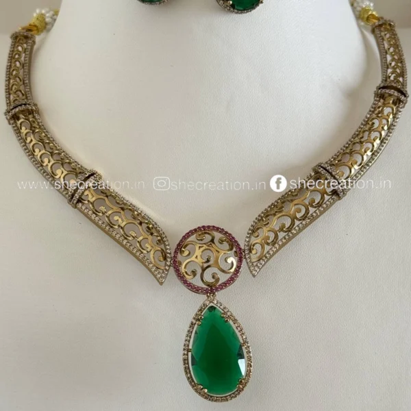 Antique Necklace AN174 - Image 2