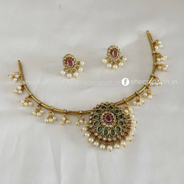 Antique Necklace AN176