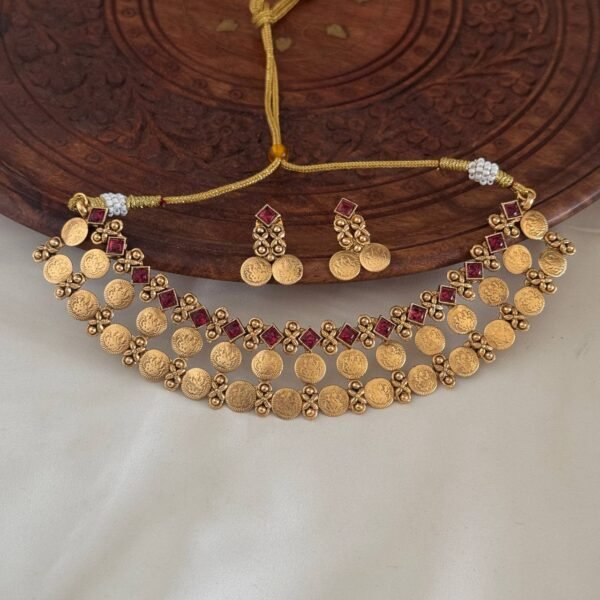 Antique Necklace AN209
