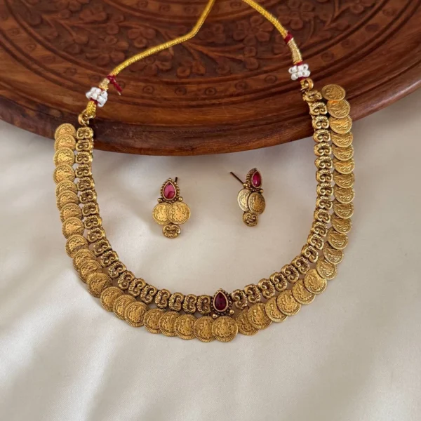 Antique Necklace AN214