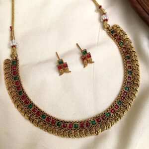 Antique Necklace AN229