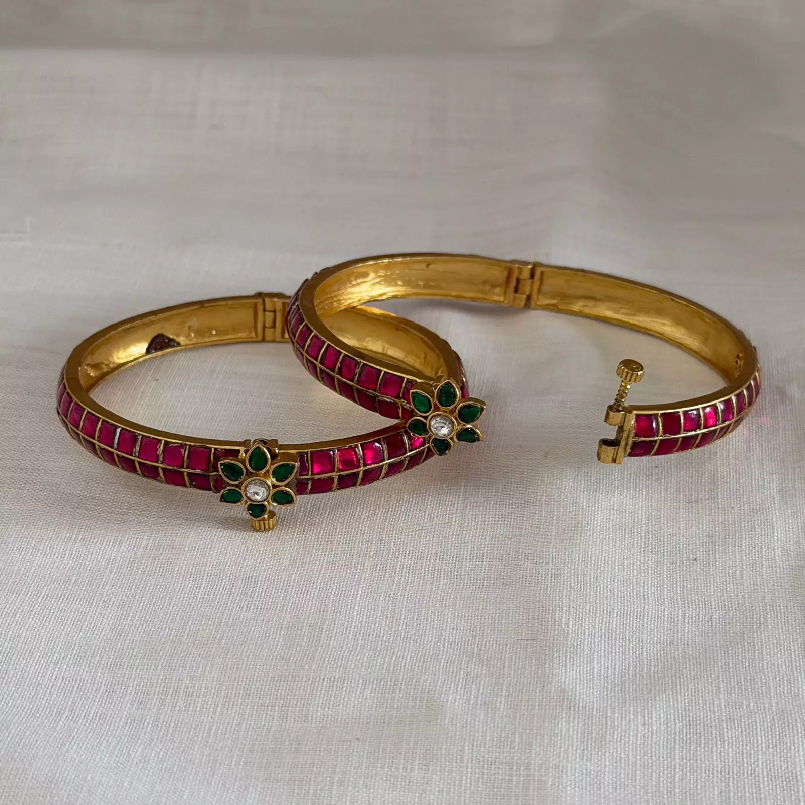 Antique Bangle AB59 - Image 2